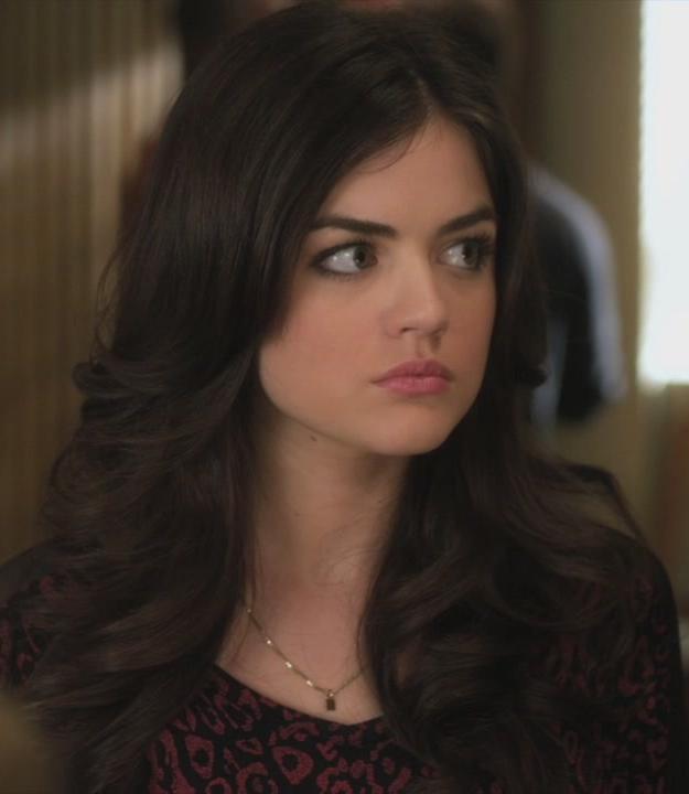 Aria Montgomery Hair Season 3