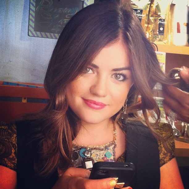 Aria Montgomery Hair Season 3