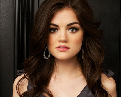 Aria Montgomery Hair Up