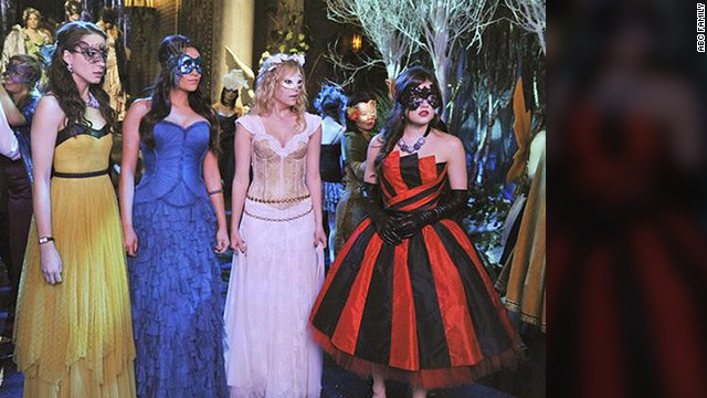 Aria Pretty Little Liars Fashion