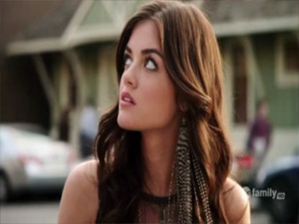 Aria Pretty Little Liars Hair