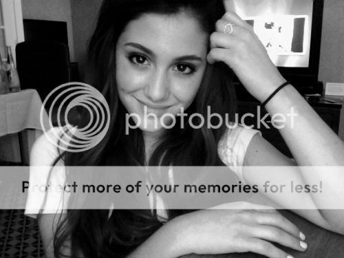 Ariana Grande Tumblr Official