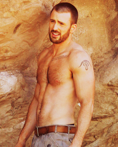 Chris Evans 2012 Shirtless