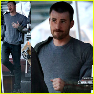 Chris Evans Actor Girlfriend 2012