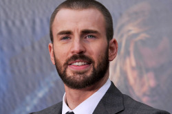 Chris Evans Girlfriend History