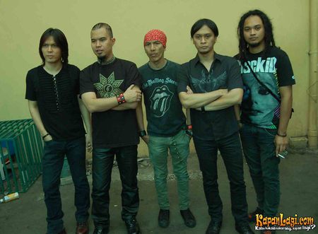 Gigi Band Akhirnya Mp3