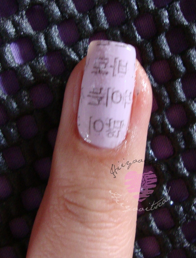 How To Do Newspaper Nails Step By Step